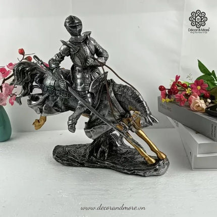 Tượng Kỵ Sĩ Hoàng Gia Décor - Kỵ Chiến Binh La Mã